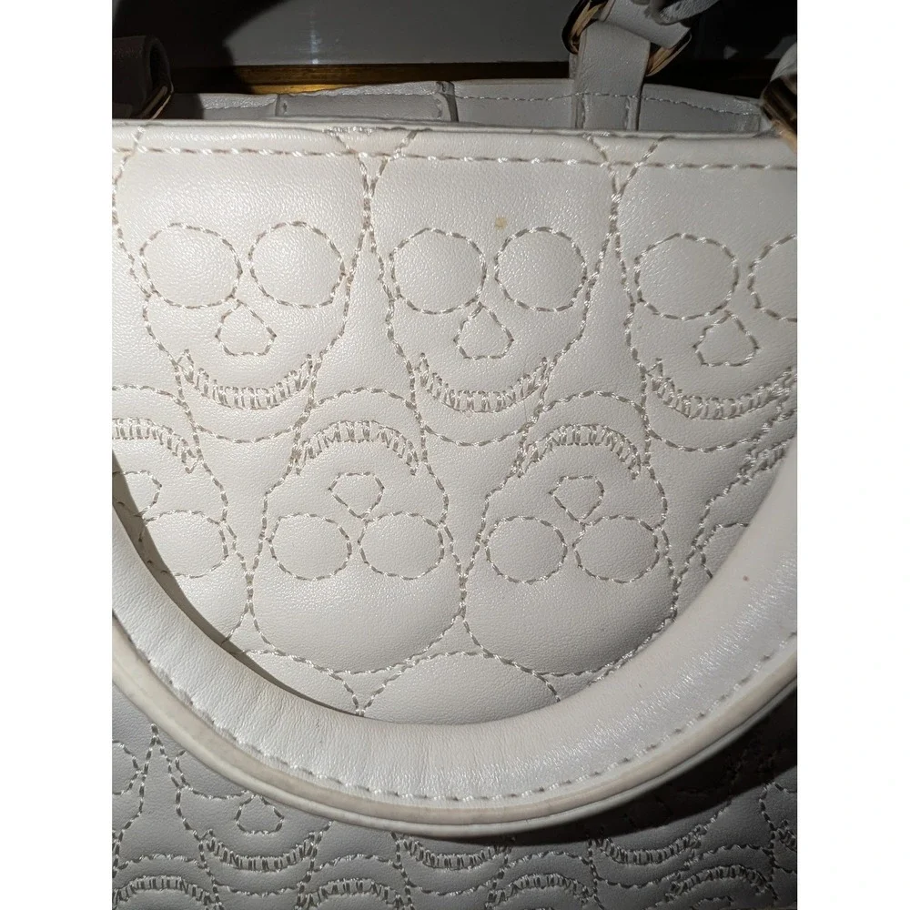 Betsey Johnson Cream Quilted Skull Satchel Crossbody Bag Gold Chain Detail